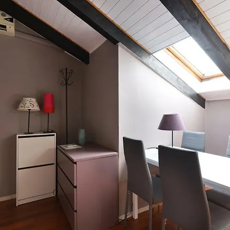 Duomo Studio-by Flatscollection *